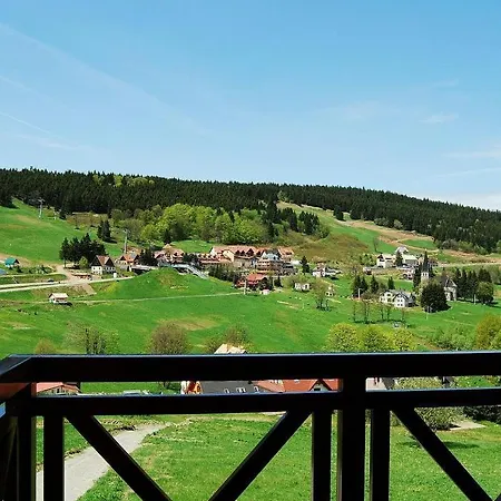 Zieleniec I Komfortowy Dom Z Sauna Dla Duzej Grupy Przy Gorskich Szlakach شاليه دوشنيكي زدروي